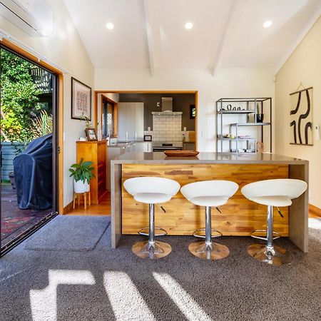 Sherwood Lodge 4-Bedroom Holiday Home With Spectacular Views Christchurch Exterior foto