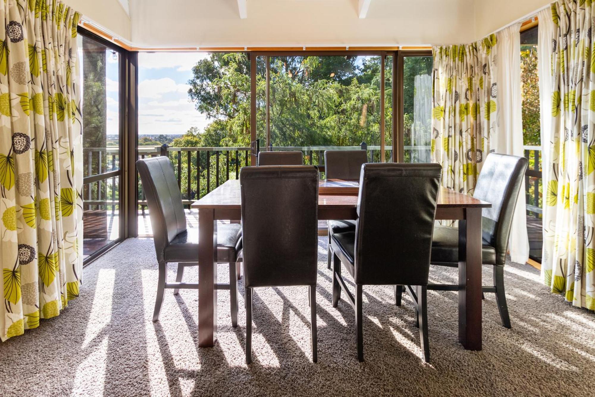 Sherwood Lodge 4-Bedroom Holiday Home With Spectacular Views Christchurch Exterior foto