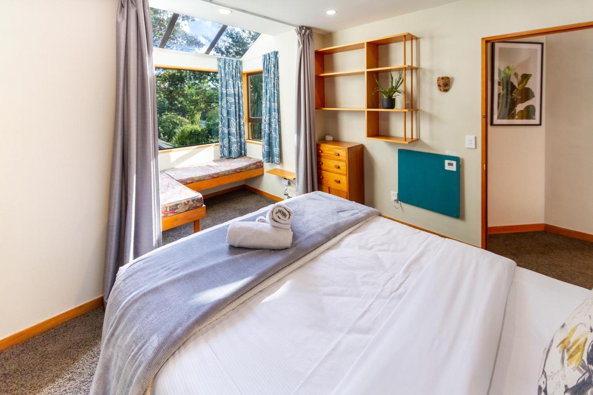 Sherwood Lodge 4-Bedroom Holiday Home With Spectacular Views Christchurch Exterior foto